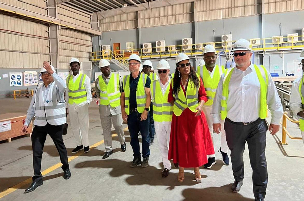 CSTAR : Moudiki inspecte les modules de la raffinerie de Kribi